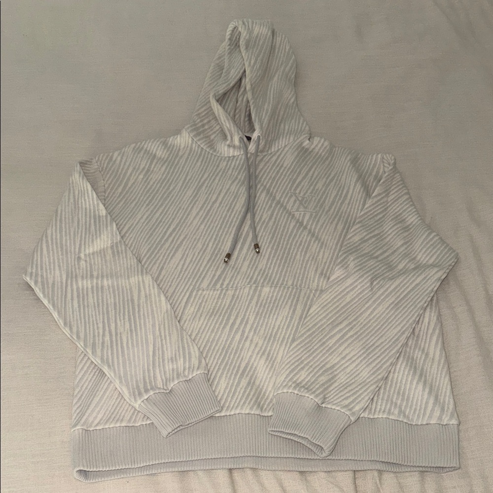LOUIS VUITTON BEIGE DIAGONAL STRIPE RARE LOGO SWEATER-